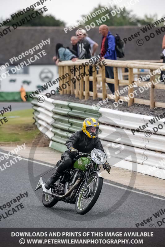 Vintage motorcycle club;eventdigitalimages;mallory park;mallory park trackday photographs;no limits trackdays;peter wileman photography;trackday digital images;trackday photos;vmcc festival 1000 bikes photographs